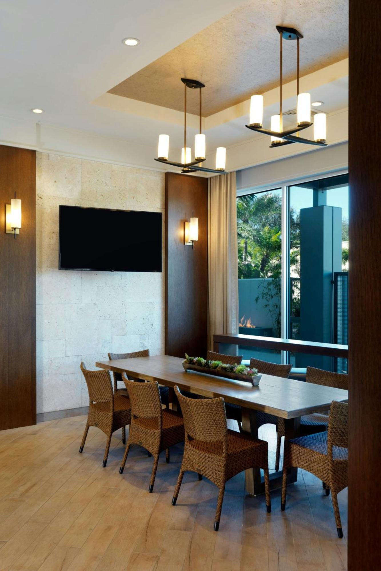 Towneplace Suites By Marriott Orlando Downtown Экстерьер фото